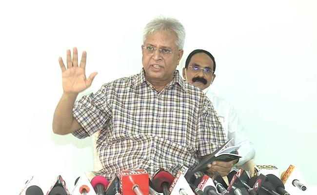 Undavalli Thanks Jagan In Ramoji Rao Case